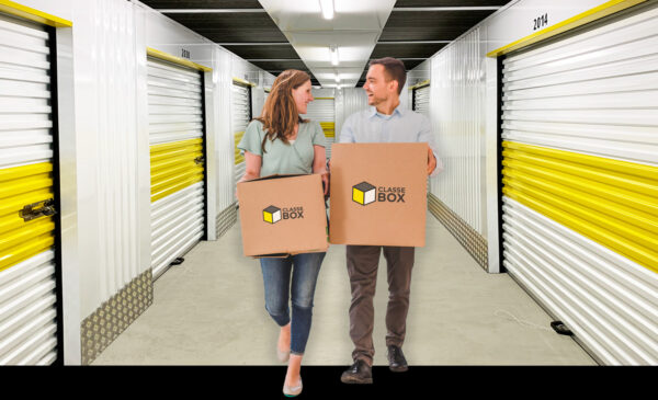 Couple couloir box de stockage